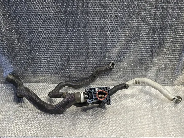 Carcasa de termostato 1.5 BlueDci RENAULT DACIA MERCEDES NISSAN A6082000015 image 2