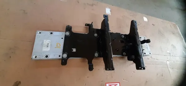 OEM 9845674480 9841537880 Inverter Mount Peugeot 208 II image 8