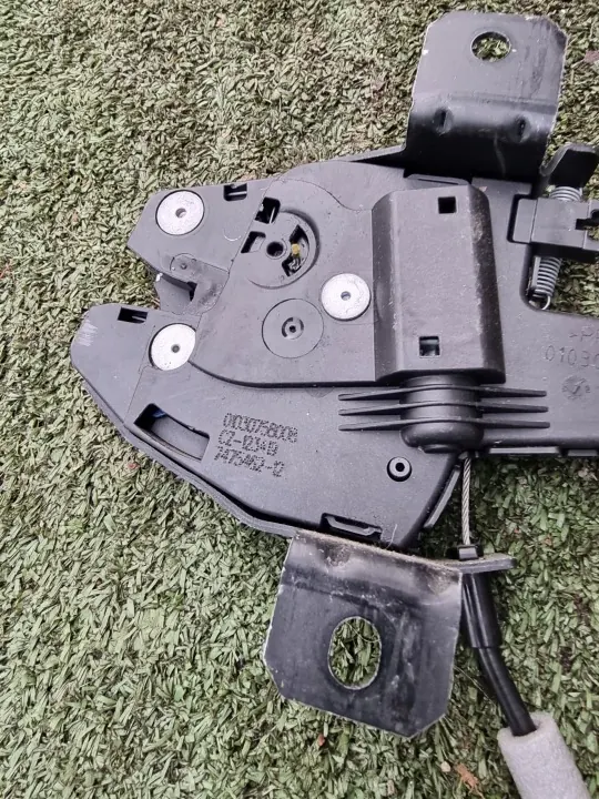 BMW X5 G05 vasen takaluukun lukko OEM 7461674 image 6