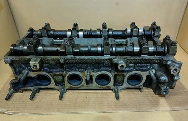 Cylinder Head Ford Mazda 1.8 Duratec image 4
