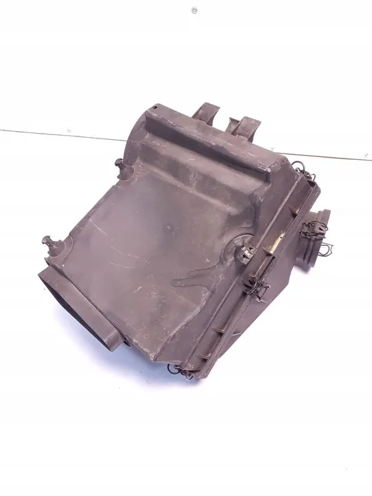 Ilmansuodattimen kotelo Mercedes-Benz C W202 A6040940004 image 6