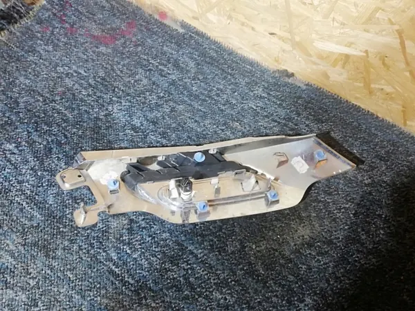 MINI R60 R61 Blinkerabdeckung links OEM 5113 9804607 image 3