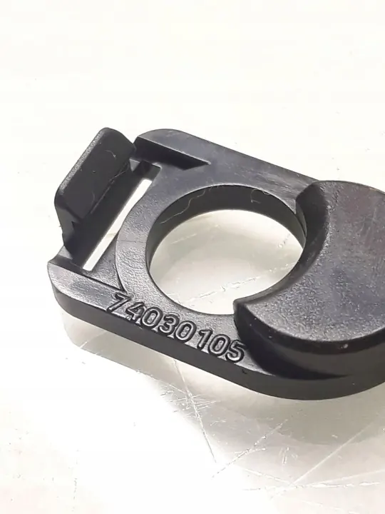 Mercedes-Benz Taka käsinoja OEM A2049730046 - Käytetty image 5