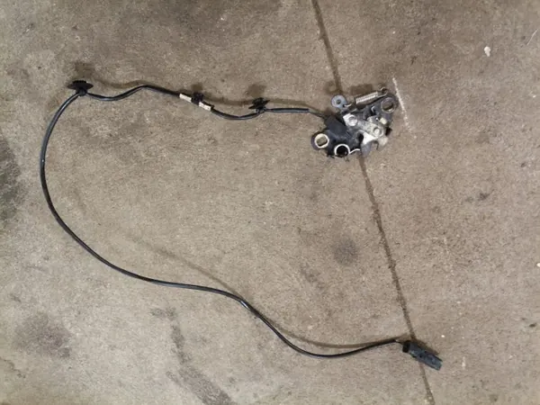 Fecho capô Peugeot 2008 OEM ngfdewdd - Usado image 2