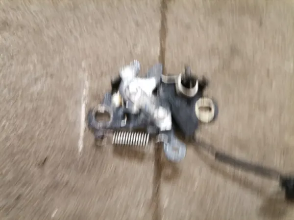 Fecho capô Peugeot 2008 OEM ngfdewdd - Usado image 3