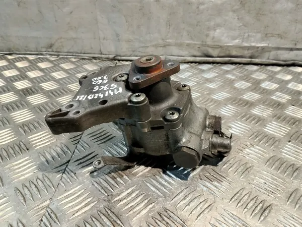 Pompe de direction assistée BMW OEM 677469803 - Occasion image 3