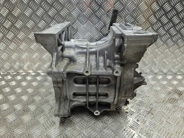 Motor elétrico Nissan EM57 OEM - Usado, 40 kWh image 4