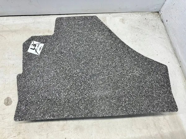 Toyota Yaris III Isolamento de Chão em Espuma OEM OYT25957 image 2