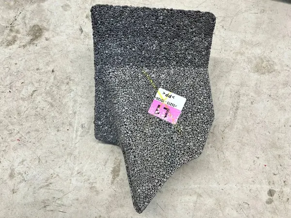 Toyota Yaris III Isolamento de Chão em Espuma OEM OYT25957 image 3