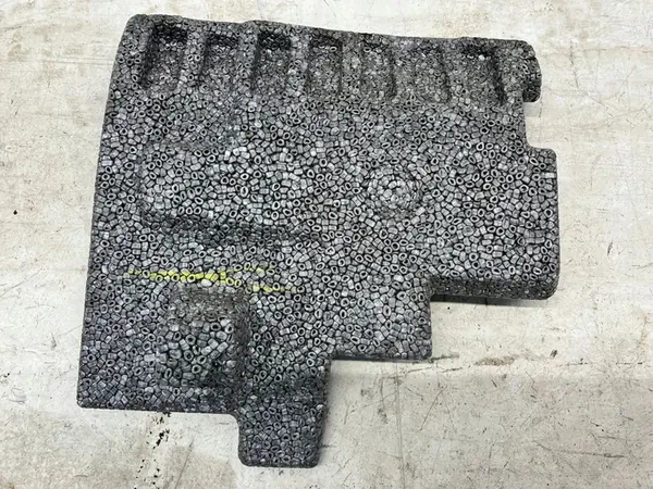 Toyota Yaris III Isolamento de Chão em Espuma OEM OYT25957 image 7