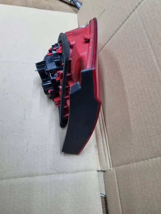 Lámpara trasera derecha para Seat Exeo 10R Kombi image 2