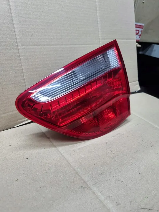 Lámpara trasera derecha para Seat Exeo 10R Kombi image 3