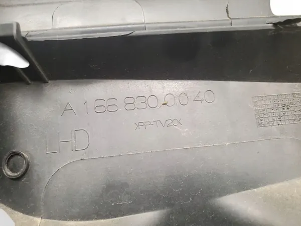 Mercedes-Benz GL X166 Interieurfilterhuis OEM A1668300040 image 8