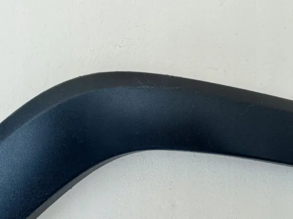 OEM 75601-42160 Etu-oikea lokasuoja Toyota RAV4 V:lle image 4