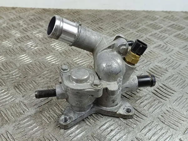 2018 Hyundai Kona I Termostaattikotelo OEM FOB50837 image 1