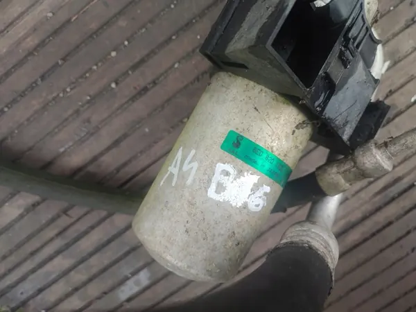 Audi A4 B6 Ilmastointiletku 8E0820193C image 5