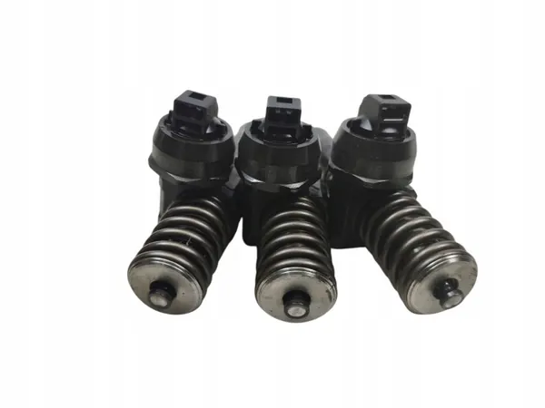 Ruitenwisserspomp OEM 038130073AG voor VW Passat B6 image 4