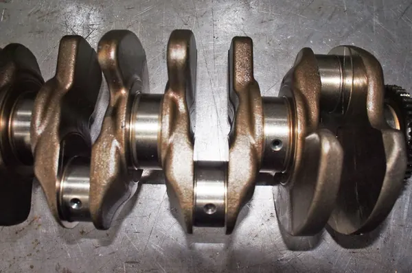 Audi Q3 I 8U 2.0TFSI Vevaxel UP321 050105189B image 5