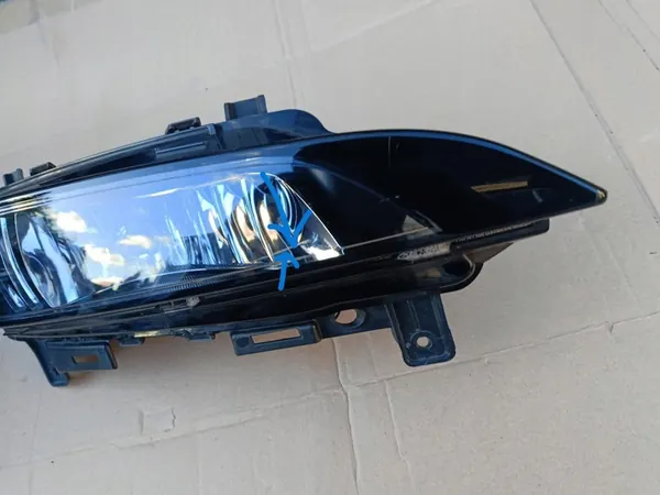 Farol Halógeno Direito Skoda Scala 2019- image 5