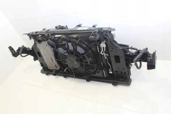 OEM 368446721 etuhihna Hyundai i40:lle 2011-2014 image 9