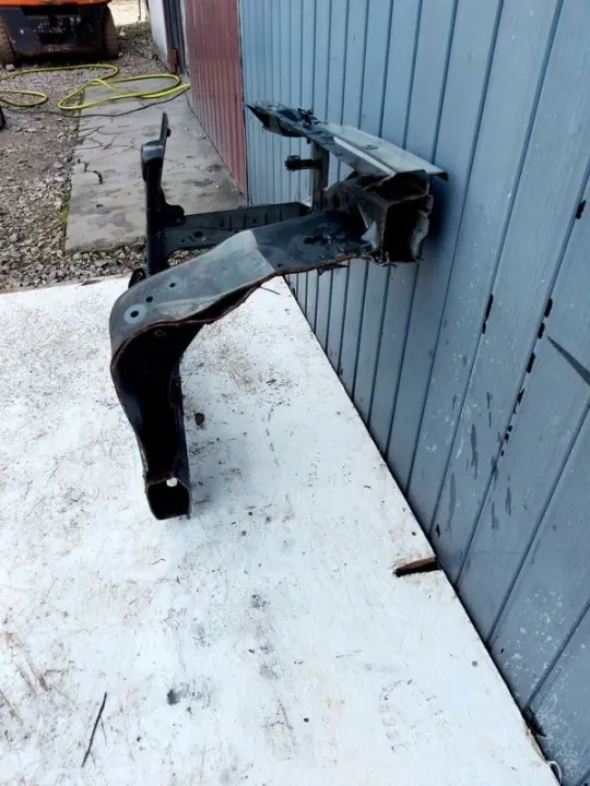 Longeron droit avant Audi Q7 4L OEM 1 image 5