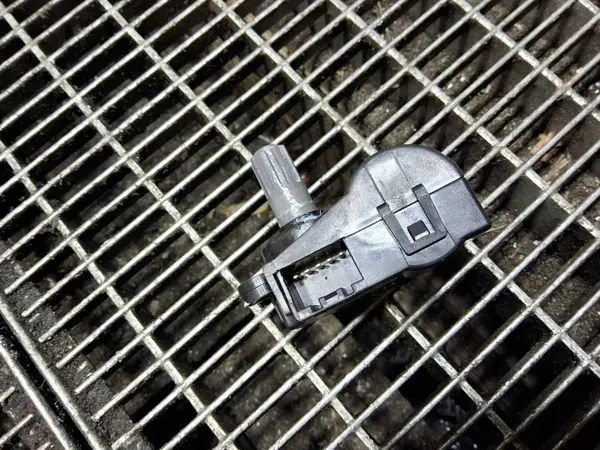 Núcleo Aquecedor Kia Ceed II OEM D332-ATBAA02 image 6