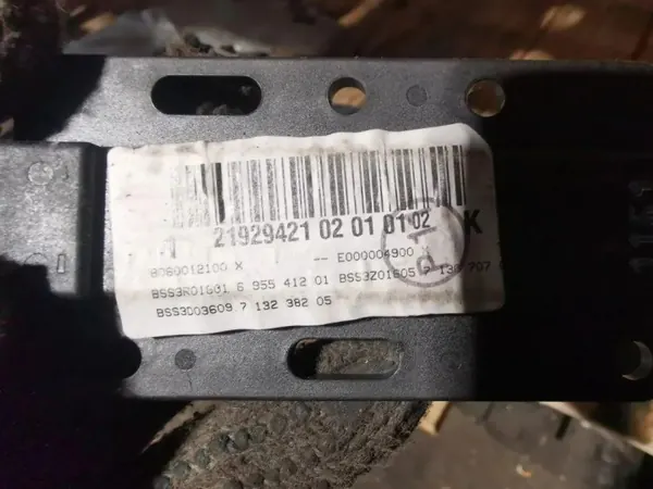 BMW Antennförstärkare OEM 21929421 för 3-serien image 3