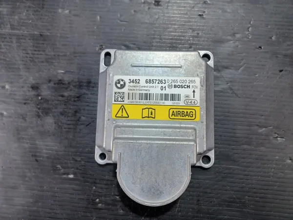 Módulo Sensor Airbag BMW OEM 6857263 - Usado image 2