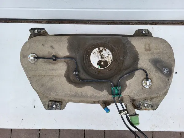 Réservoir de carburant Fiorino Bipper Nemo Essence image 2