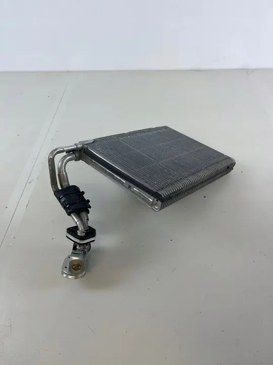 BMW 4 F32 F33 2017 A/C Laajennusventtiili 64119289832 image 4