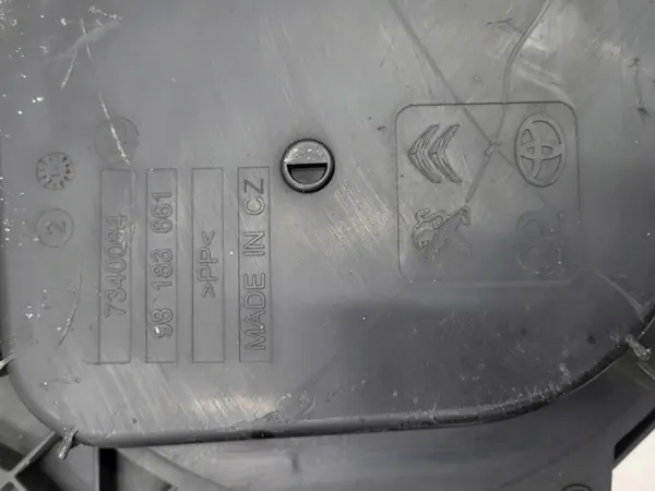 OEM 98183661 AdBlue-säiliöpumppu Opel Vivaro C III:lle image 6