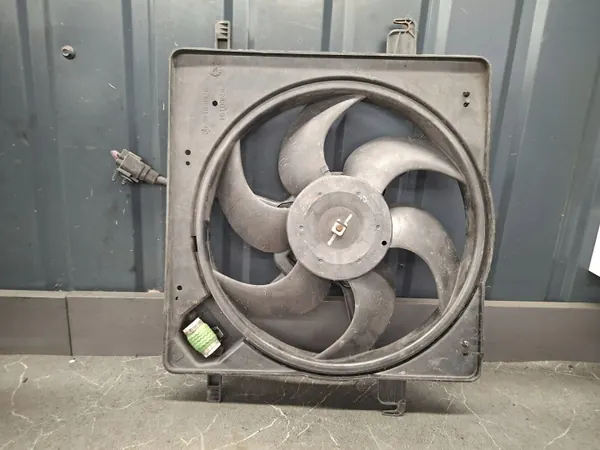 Ventilador Ford OE 97KB8C607-BH - Estado usado image 2