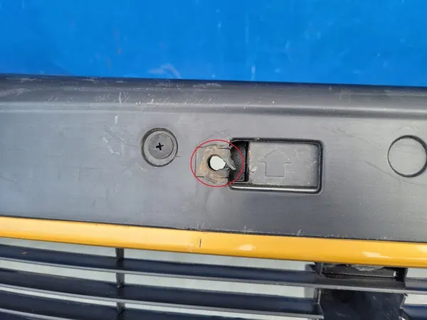 Paraurti anteriore TOYOTA COROLLA E11 LIFT 2000-2002 OEM 52119-02170 image 10