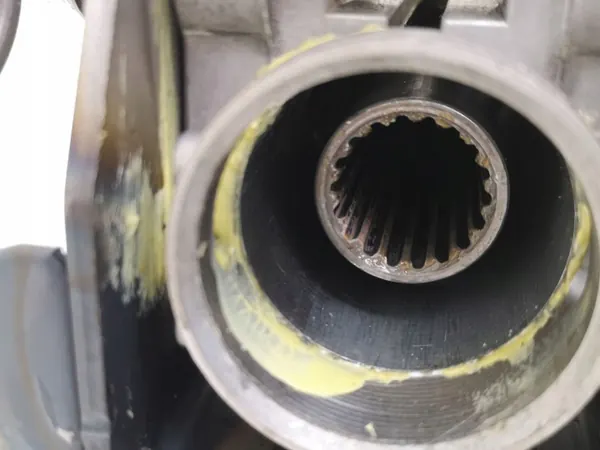 OEM FRC33900 Stuurkolomkruis voor Toyota Verso image 4