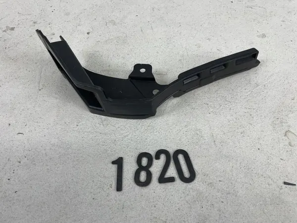 Protection latérale de pare-chocs Mercedes C-Class W205 OE A2058853023 image 3