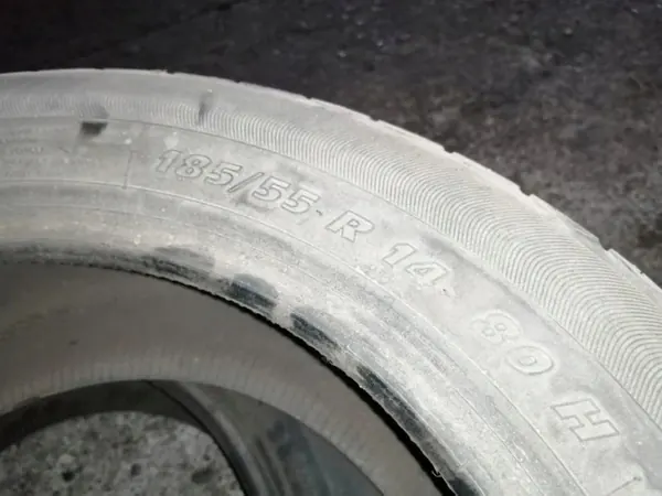 VW Golf VIII Heckgitter OEM 18555R14 - Gebraucht image 4