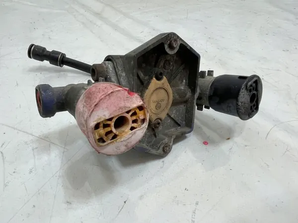 DAF CF75 1998-2013 Vanne de Contrôle WABCO 16301010 image 4