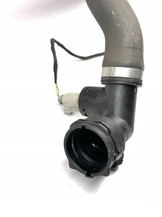 Pompe à eau auxiliaire Audi A4 B9 OEM 8W1819350B image 6
