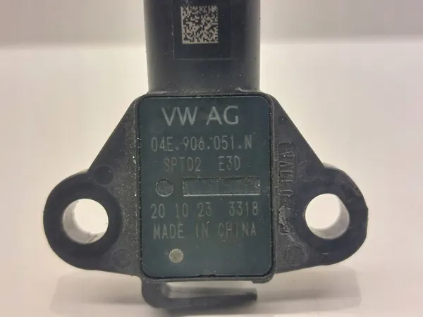Volkswagen Golf CD1 MAP Pressure Sensor 04E906051N image 5
