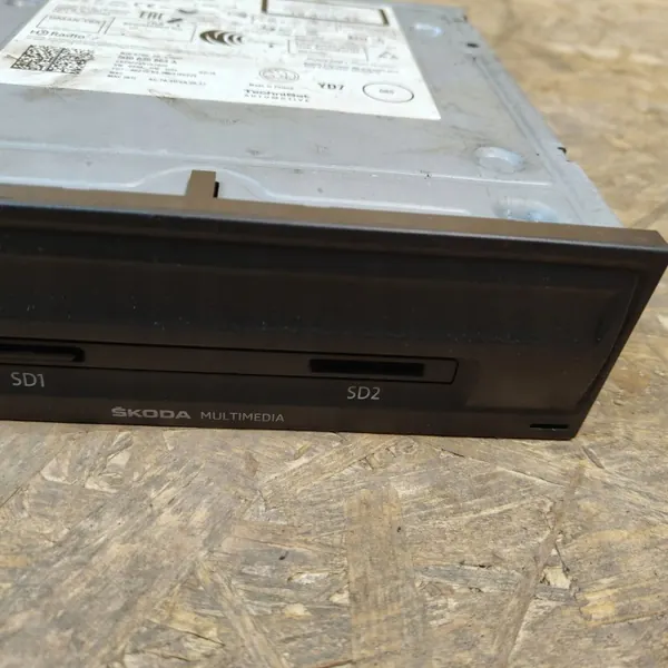 Radio Skoda Octavia Mk3 OEM 5Q0035864A CD/DVD/GPS image 4