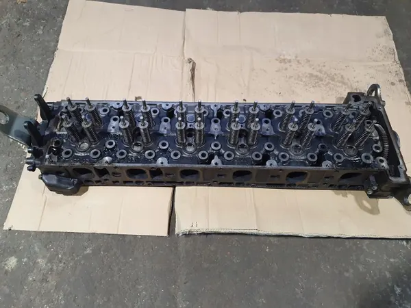Culata motor Mercedes OM471 Euro 6 OEM 1234567 image 2