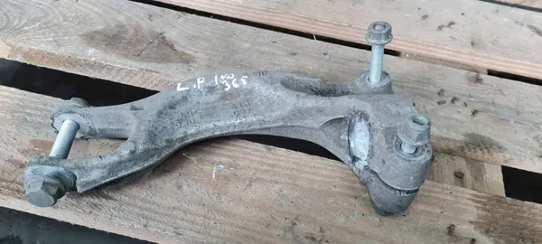 Voorlinker schokdemperbevestiging OEM 8W0413037 - Audi OE image 2
