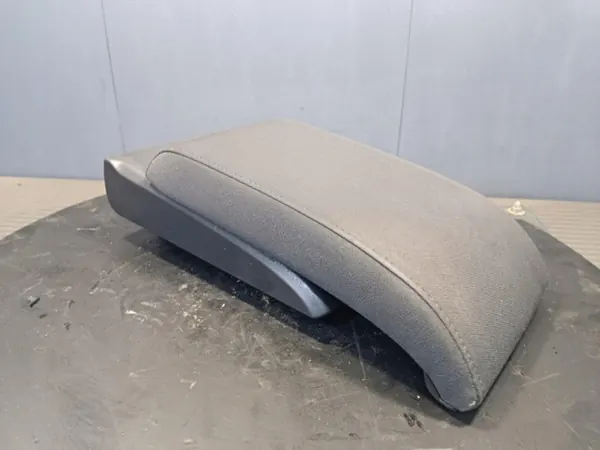 Middentunnel armsteun VW Caddy III OEM Wrakowisko-28177- image 3