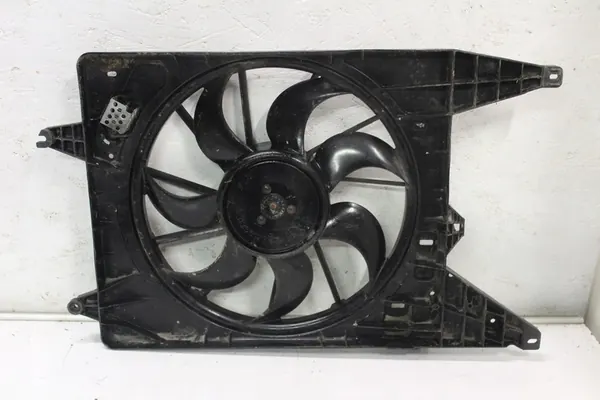 Kylarrub Dacia Logan I 1.5 DCi image 2