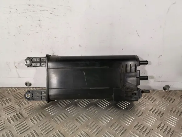 OEM FBZ4653 Kraftstoffdampf-Kohlefilter - Gebraucht image 2