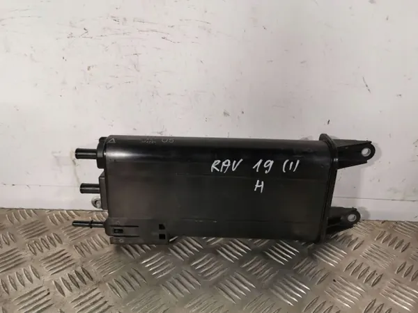 OEM FBZ4653 Kraftstoffdampf-Kohlefilter - Gebraucht image 3