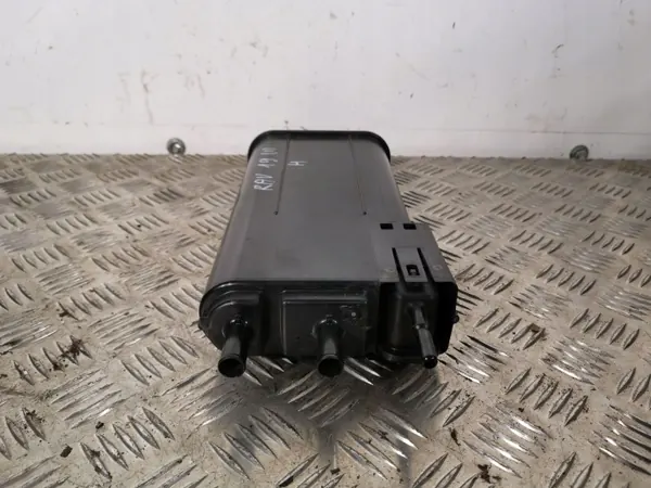 OEM FBZ4653 Kraftstoffdampf-Kohlefilter - Gebraucht image 4