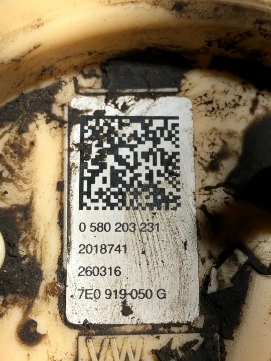 Brandstofpomp OEM 7E0 919 050 G - Volkswagen image 3
