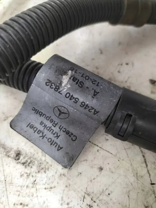 OEM A2465407832 Pyrotekninen sulake Mercedes B W246 image 7