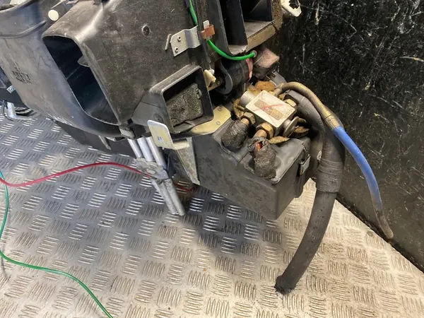 Carcaça do ventilador Mercedes-Benz S-CLASS 1980 A1268303044 image 3